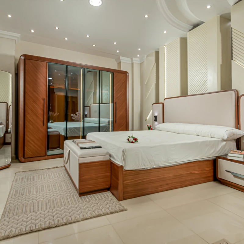 غرفة نوم لمسة